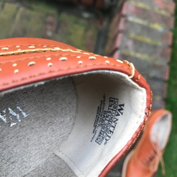 Men’s dress shoes 8 1/2 size -Brown by wanted - Picture 5 of 12